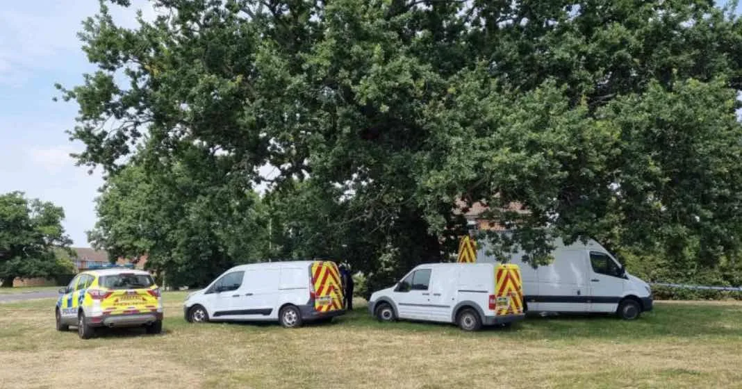 Two arrested in Hampshire as Police probe murder investigation in Leigh Park