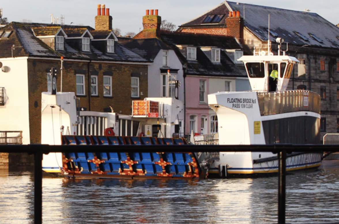 Between 2019 And 2027, More Than £1 Million Will Be Spent On A Boat To Push The Floating Bridge 6 Across The Medina, But The Isle Of Wight Council Is Looking Into Other Options To Keep The Vessel Moving During The Faster Tides