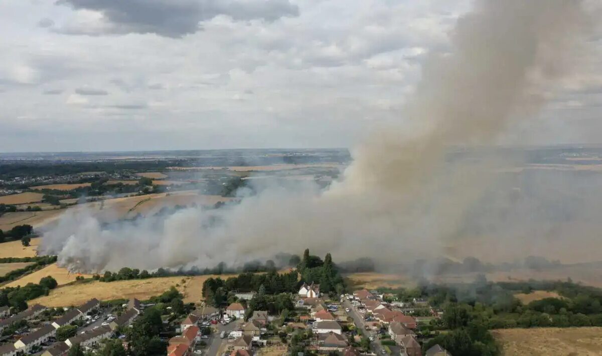 12 fire engines from Kent  have been  dispatched to blazes in tinder-dry fields in Swanley that could be seen from the M25