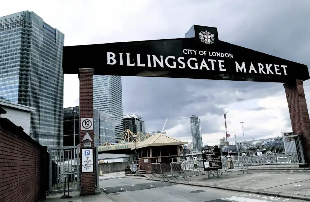 LFB Hazmat crews respond to a reported ammonia leak at East London’s Billingsgate Fish Market