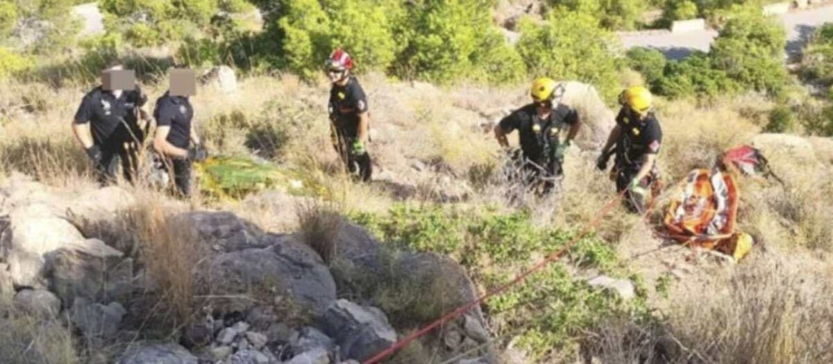 A 58-year-old British woman  has died after her electric scooter crashed down a cliff in Benidorm, Spain
