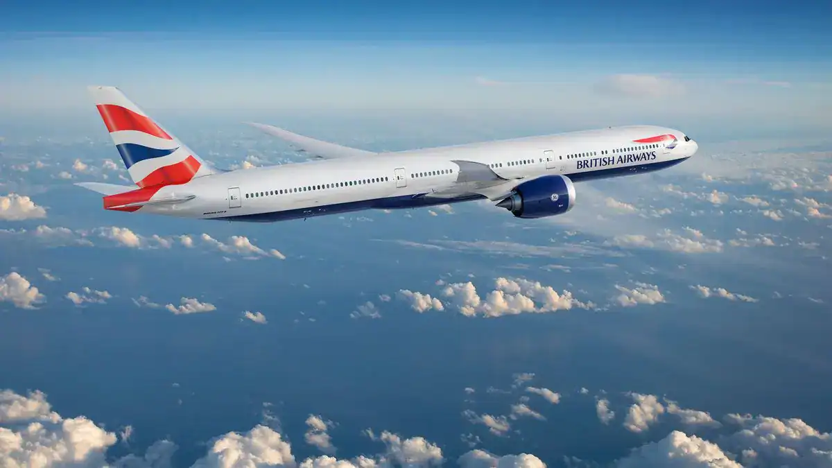 Gatwick Runway Shut for 19 Minutes After BA Flight Forced Emergency Landing Due to Deflated Tyre