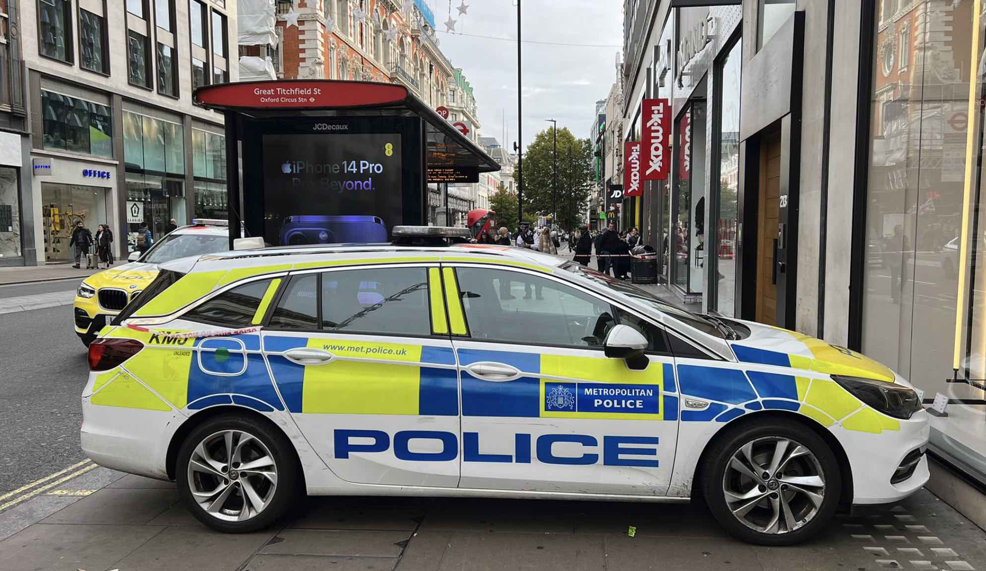 Man Left With  Life-changing Injuries After London's Oxford Street Attack