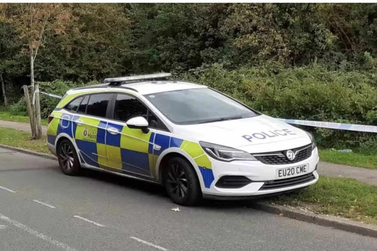 Three Arrested in Kent After Man Found Dead Near Essex Oakwood Hill Industrial Estate