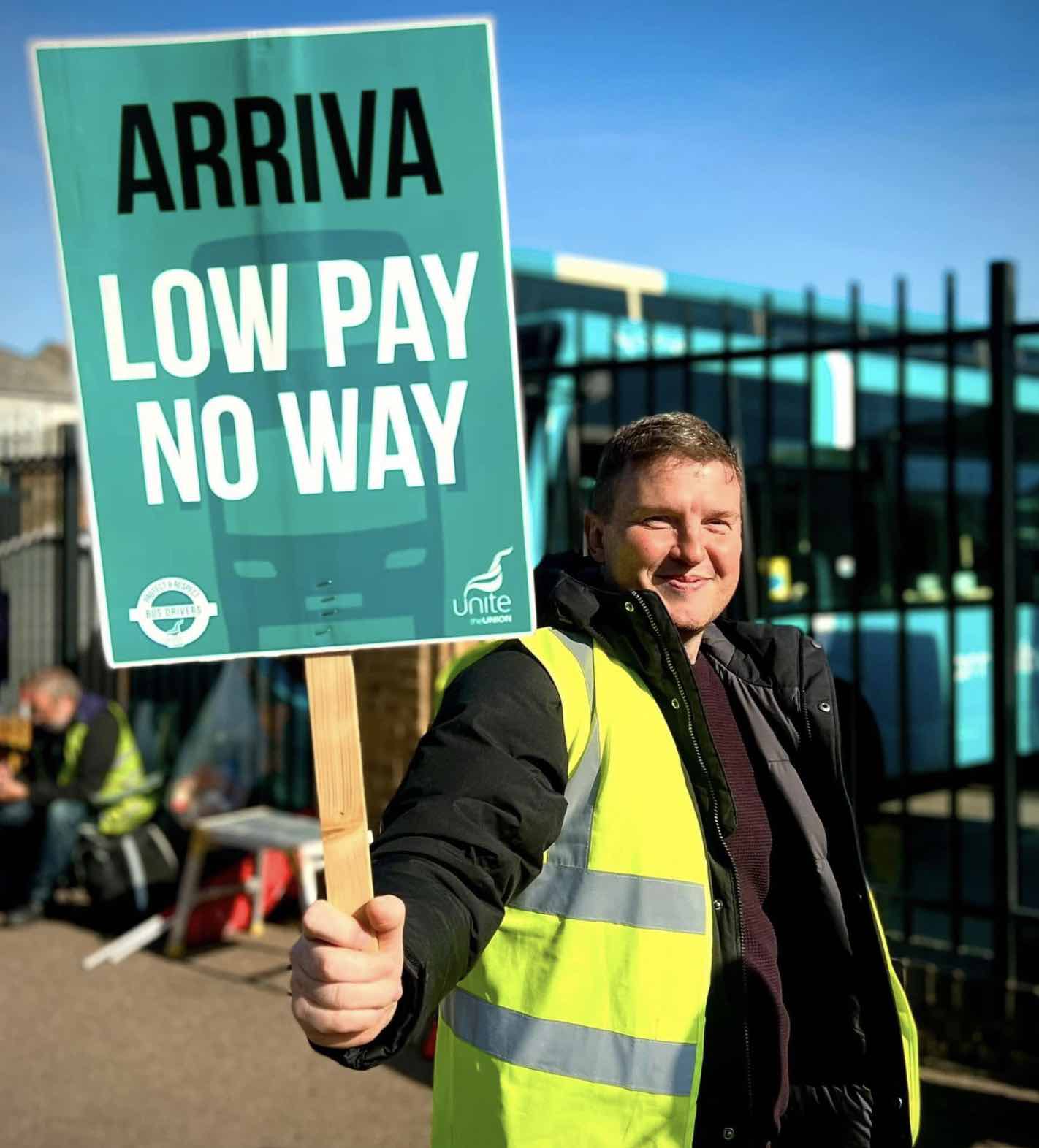 Arriva Bus Strike In Kent Called Off After Renewed Pay Offer Of £14 And Hour