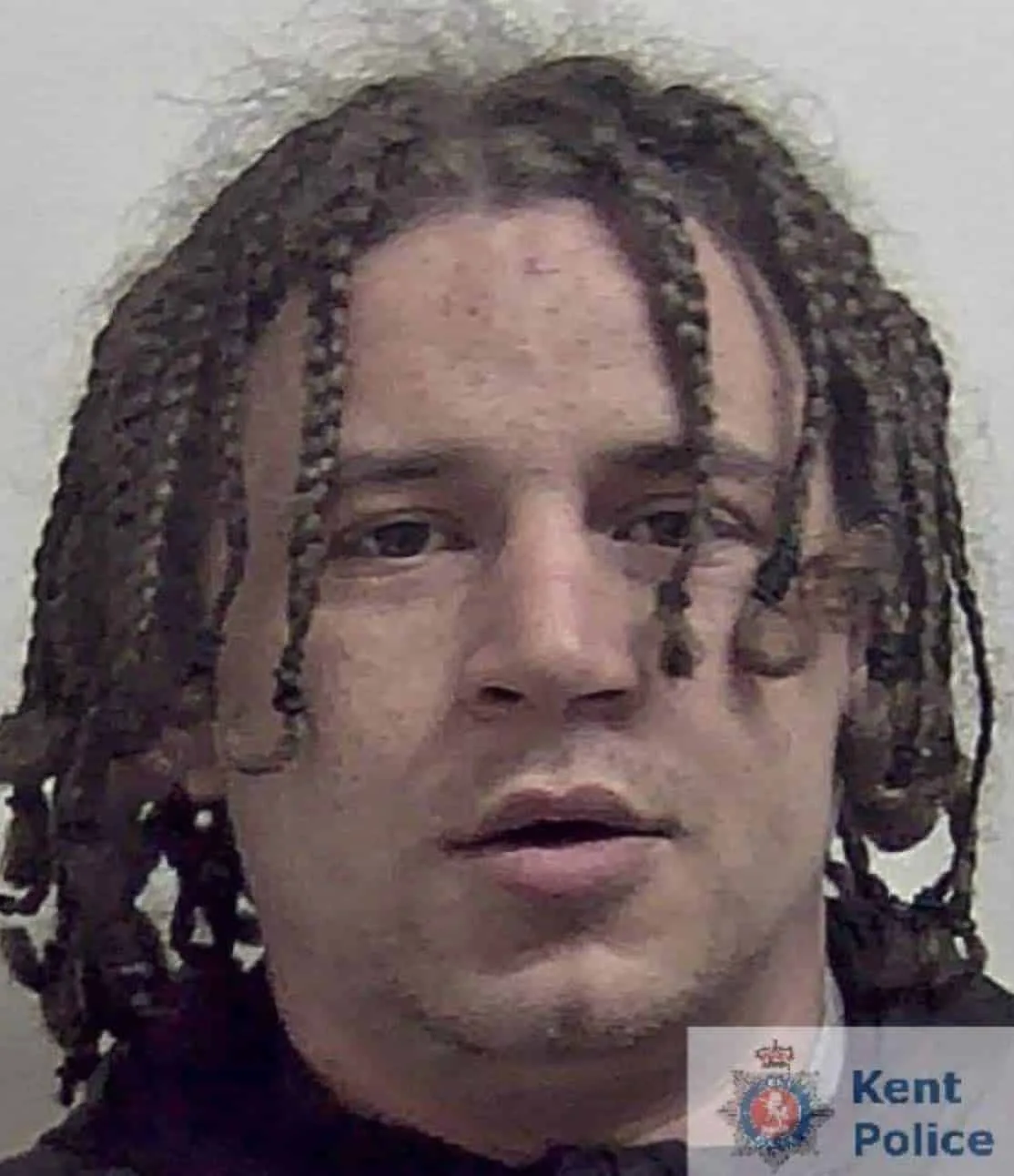 An obsessive stalker from West Malling has been jailed following a campaign of harassment against a woman who was repeatedly threatened with harm