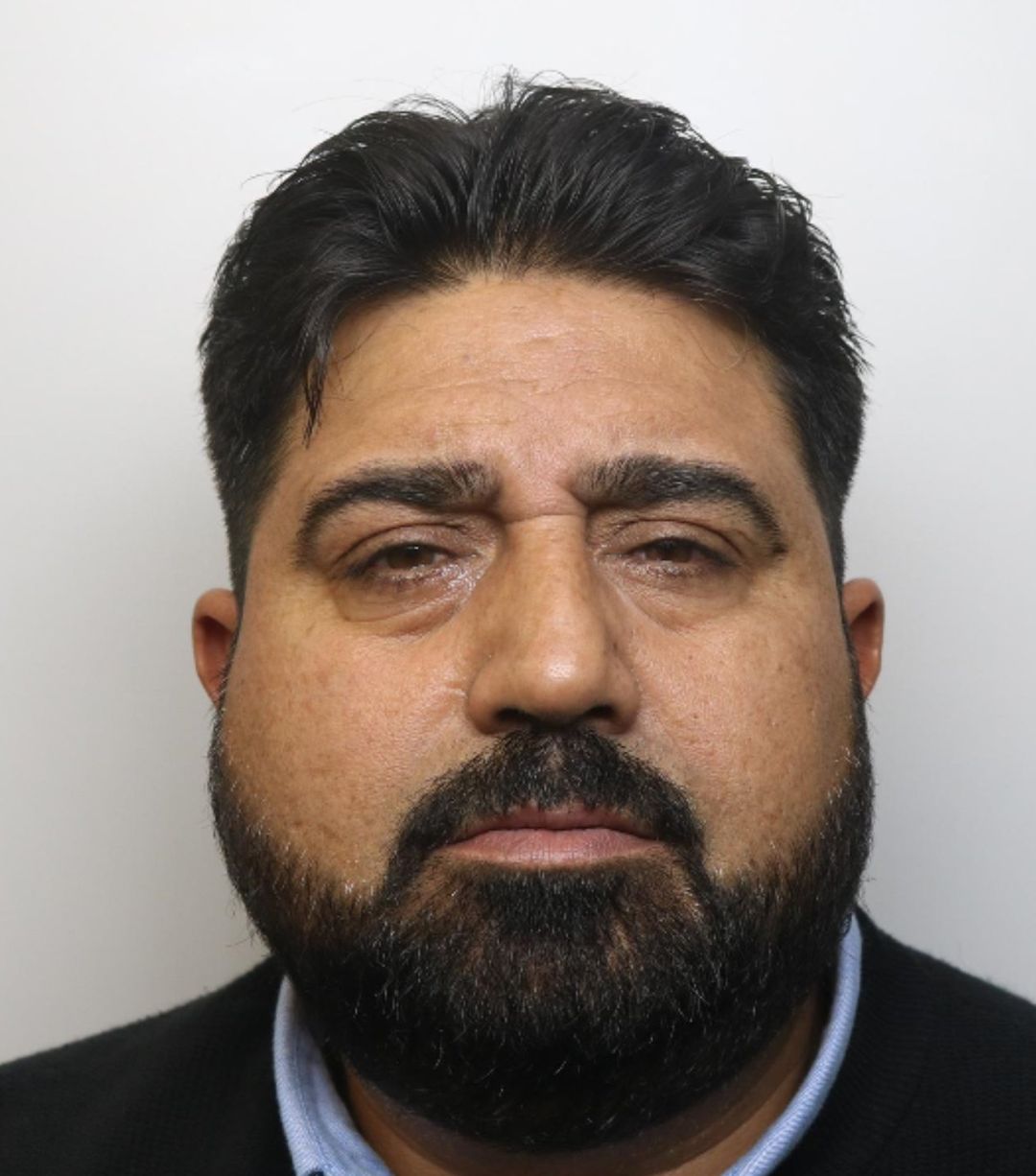 A Pickpocket Who Shoved Two Children Aside As He Went After Their Grandmother’s Handbag, Sidling In Beside Her And Swiping Her Phone, Cards And Cash Has Been Jailed.