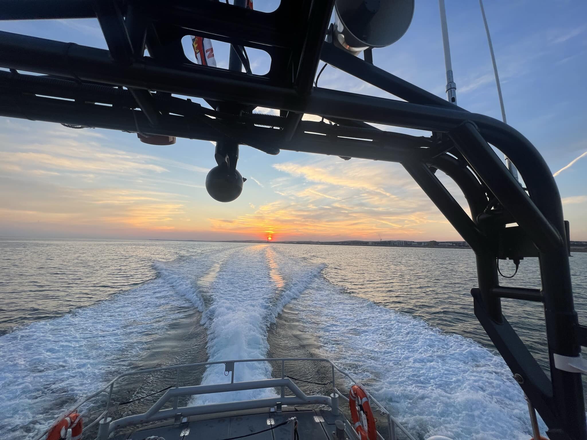 Shoreham Lifeboat Tasked To A  Unoccupied Life Raft