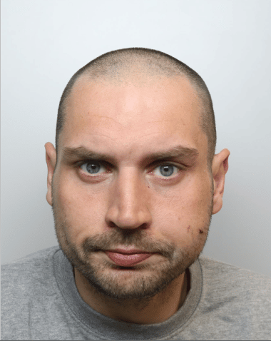 After pleading guilty to a string of armed robberies and commercial burglaries in Leeds City Centre, a 32-year-old man was sentenced to e…
