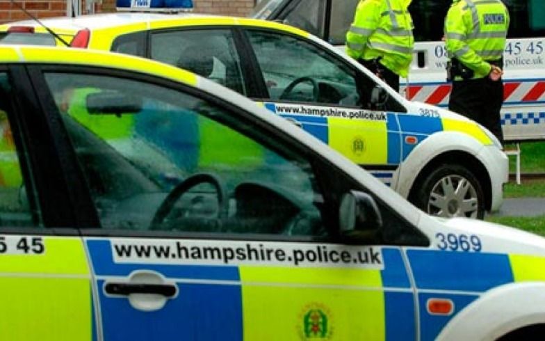School Boy Attacked Hit In The Head And  Robbed  By Gang In Winchester