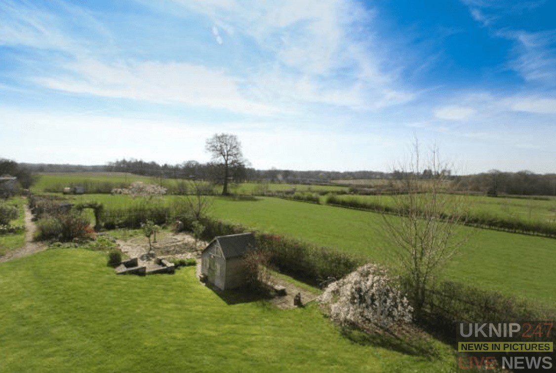 Police Appeal After Gang Attack Pensioner Near Hartley Wintney