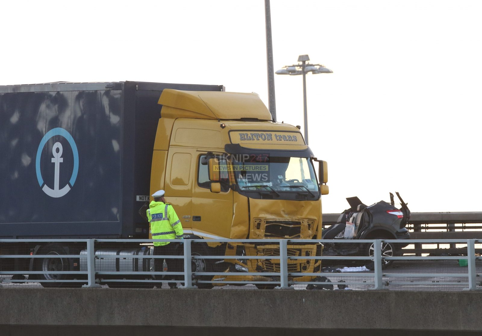 Lorry Driver Ploughs Into Car After Driving On The Wrong Side Of The A2 Closing Port Of Dover