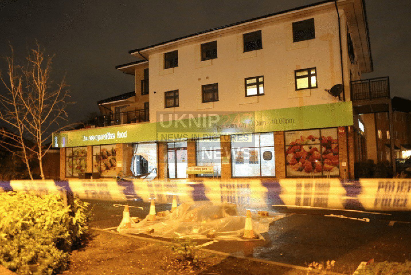 Cashpoint Ram Raiders Strike Again Attacking Cooperative  In  Cox Lane Ewell