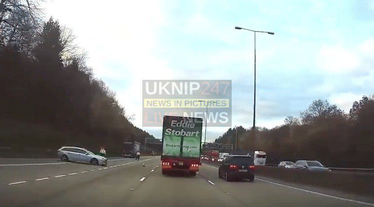 Rush Hour Chaos In The Making As Two Lanes Closed On The M25 Near Cobham