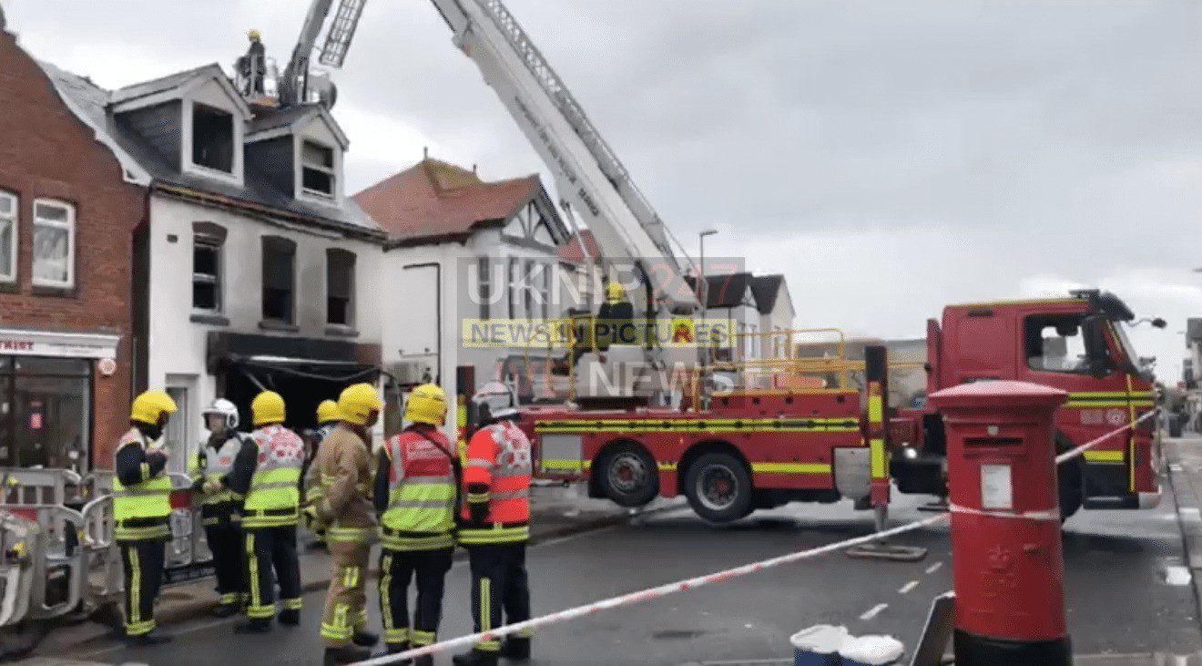 Forty Fire Fighters  Called To Tackle Shop Fire In Lee On The Solent