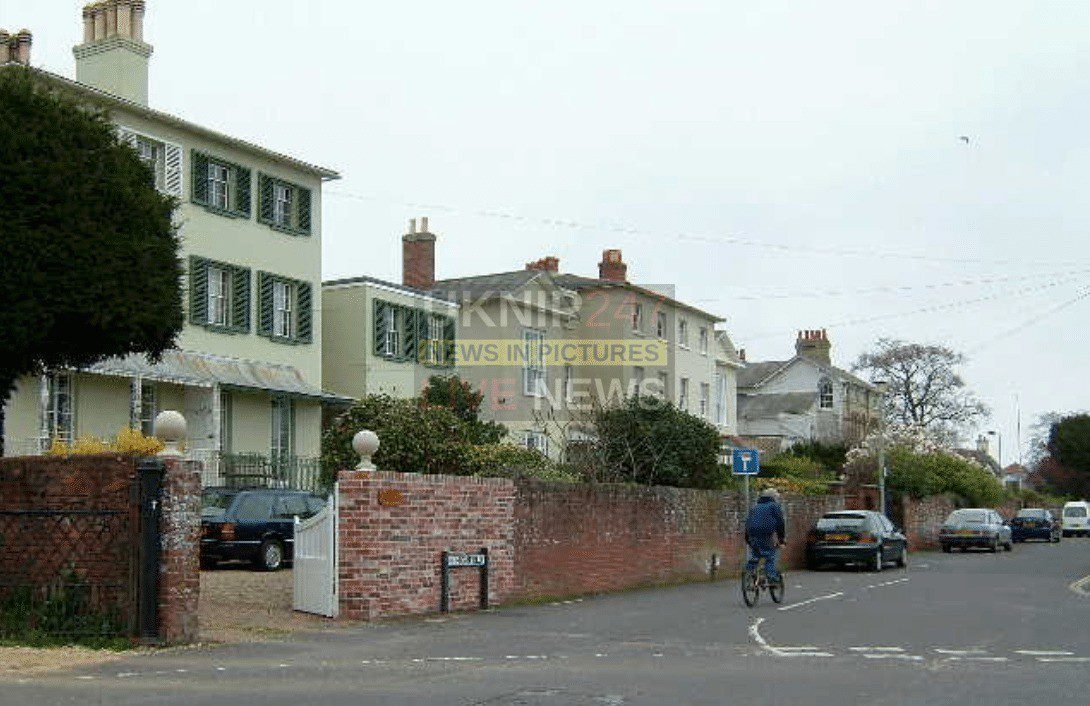 Police Appeal After Attempted Street Robbery In Lymington