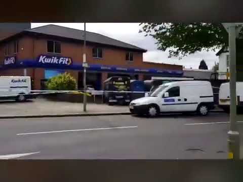 Man Sprayed With Acid  In North London  Street