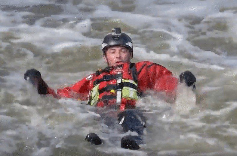 Yalding Weir Is A Hotspot Of Danger Stay Away