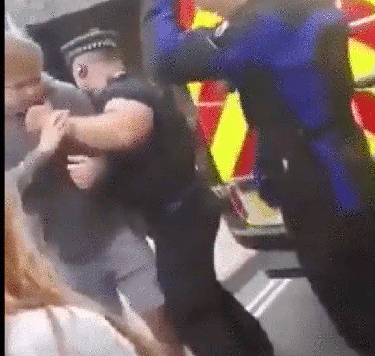 Hampshire Constabulary Launched  Probe After Teenager Thrown To Floor By Police Officer On Isle Of Wight