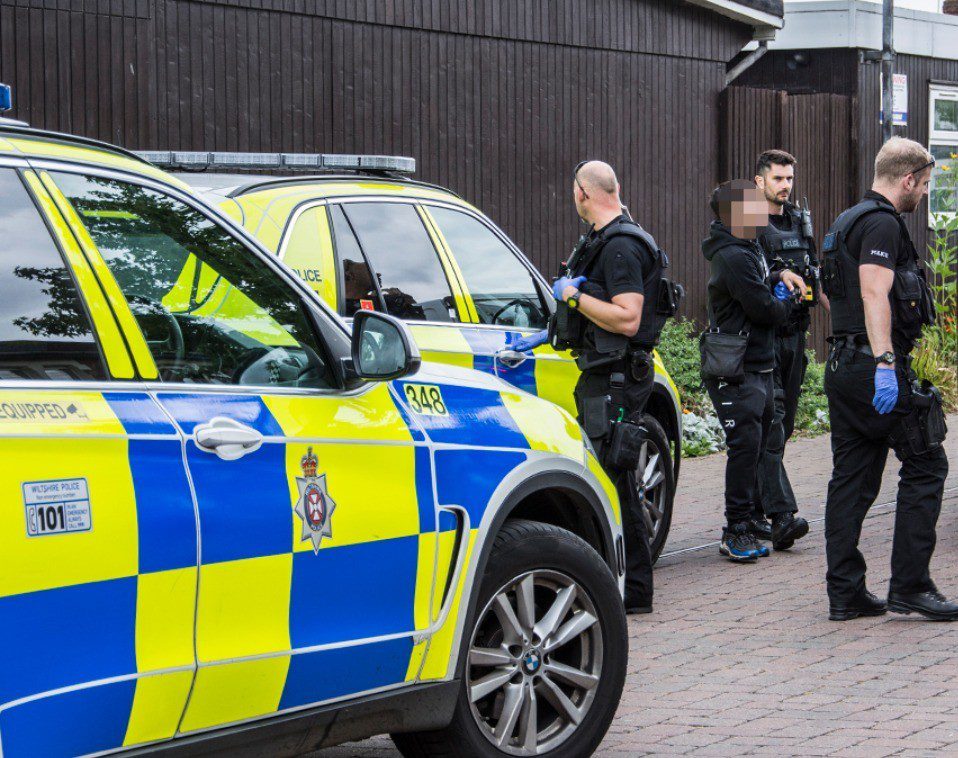 Shakedown In Swindon As Armed Officers  Swarm Street And Make Arrests