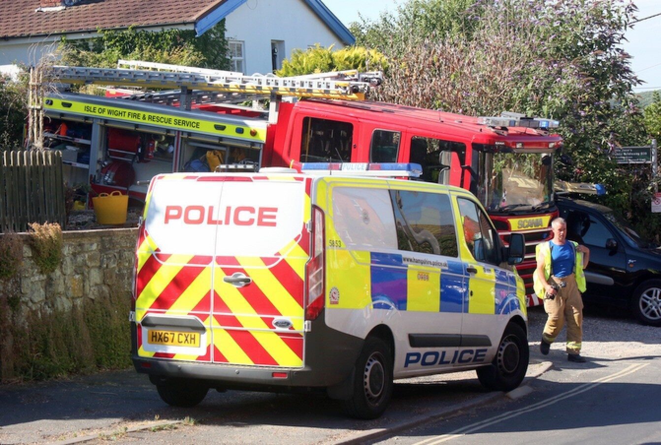 Isle Of Wight Fire Crews Called To Fire In The Open In Brading