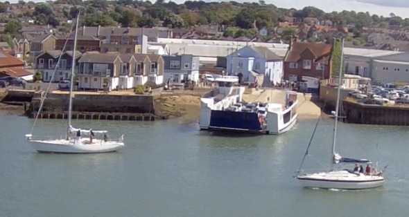 Looks Like Floating Bridge Isn't Just For Cowes Week As It Get Stuck