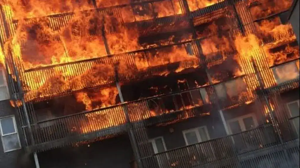 Barbecue Blamed for Barking Blaze That Gut Six Floors, Dozens Homeless