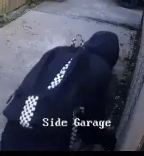 Kirklees Police Release CCTV as Man Attempts Break-In in Almondbury – Spot Suspect?