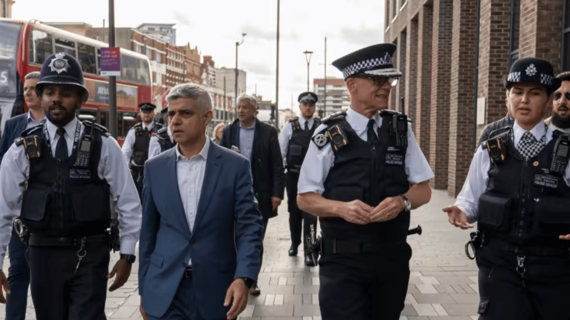 Highest Ever Number Of Women Officers At The Met