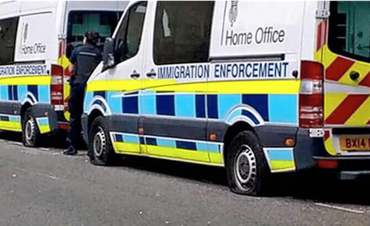 Armed Police Make Arrests Following Concern For Welfare In Kilburn