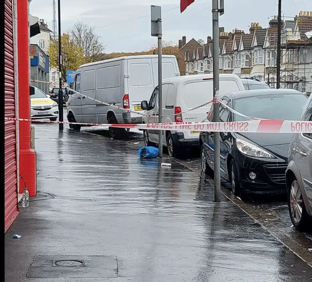 Two Men Stabbed Near Thornton Heath High Street – Police Appeal for Witnesses