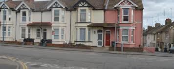 Three men, who were travelling in the vehicle, behaved in a threatening way towards a woman in Dartford