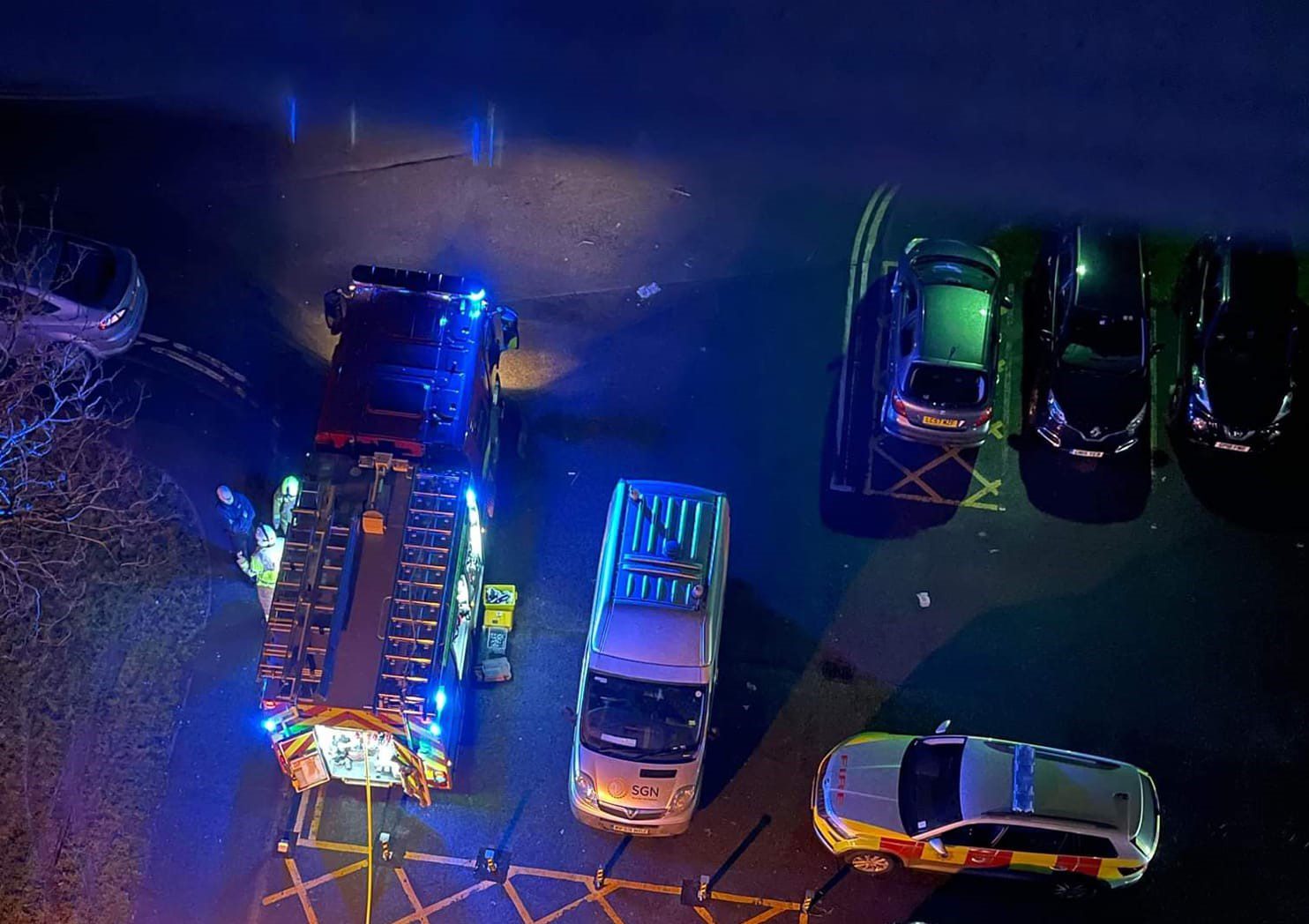 Emergency Services Are Currently Responding To A Major Incident At A Large Block Of Flats In Milton Mount Avenue, Crawley