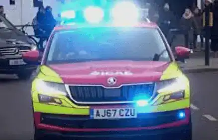 Teen Stabbed in Bromley Street Attack – Police Launch Manhunt