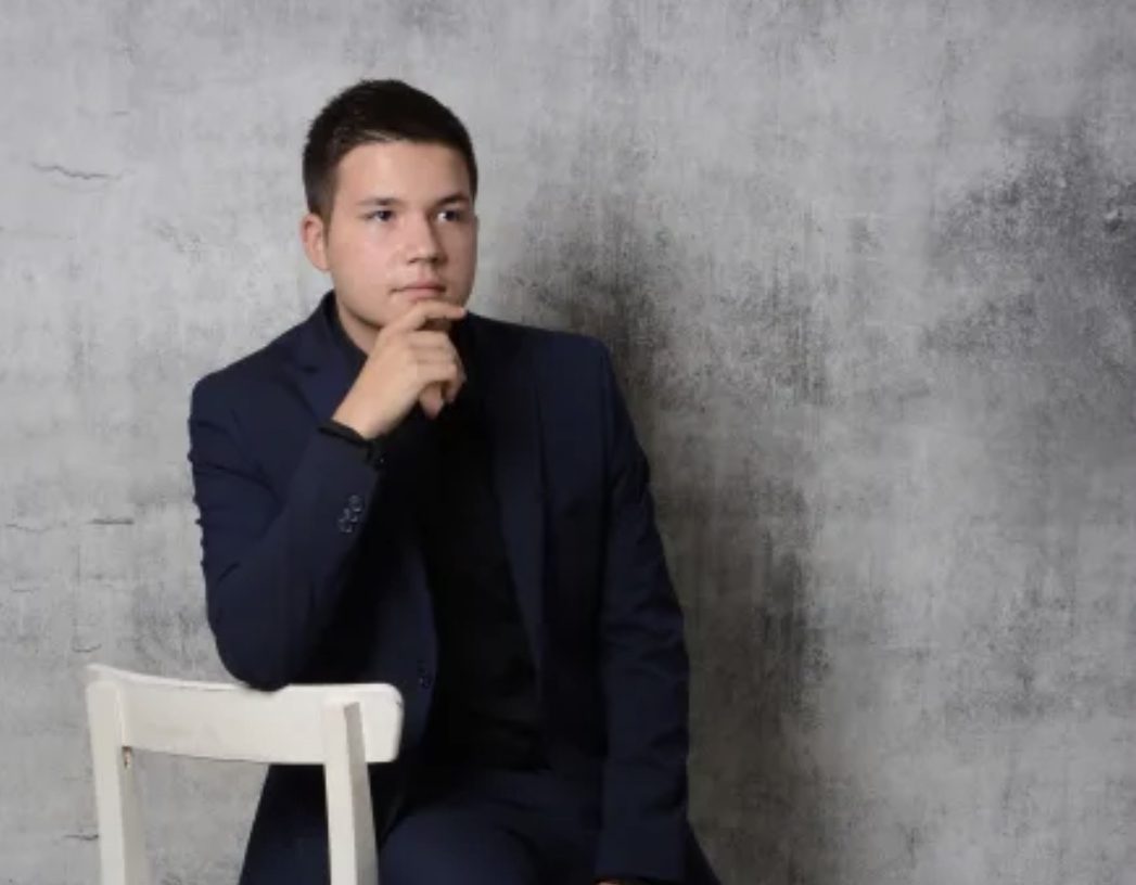 The Men Were Sitting In A Car Before Being Dragged Out And Attacked With A Metal Pole