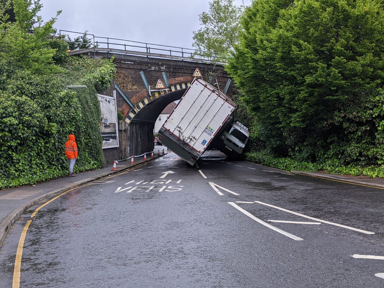 Police In Surrey Are Currently At East Street In #epsom Following A Collision Involving A Hgv