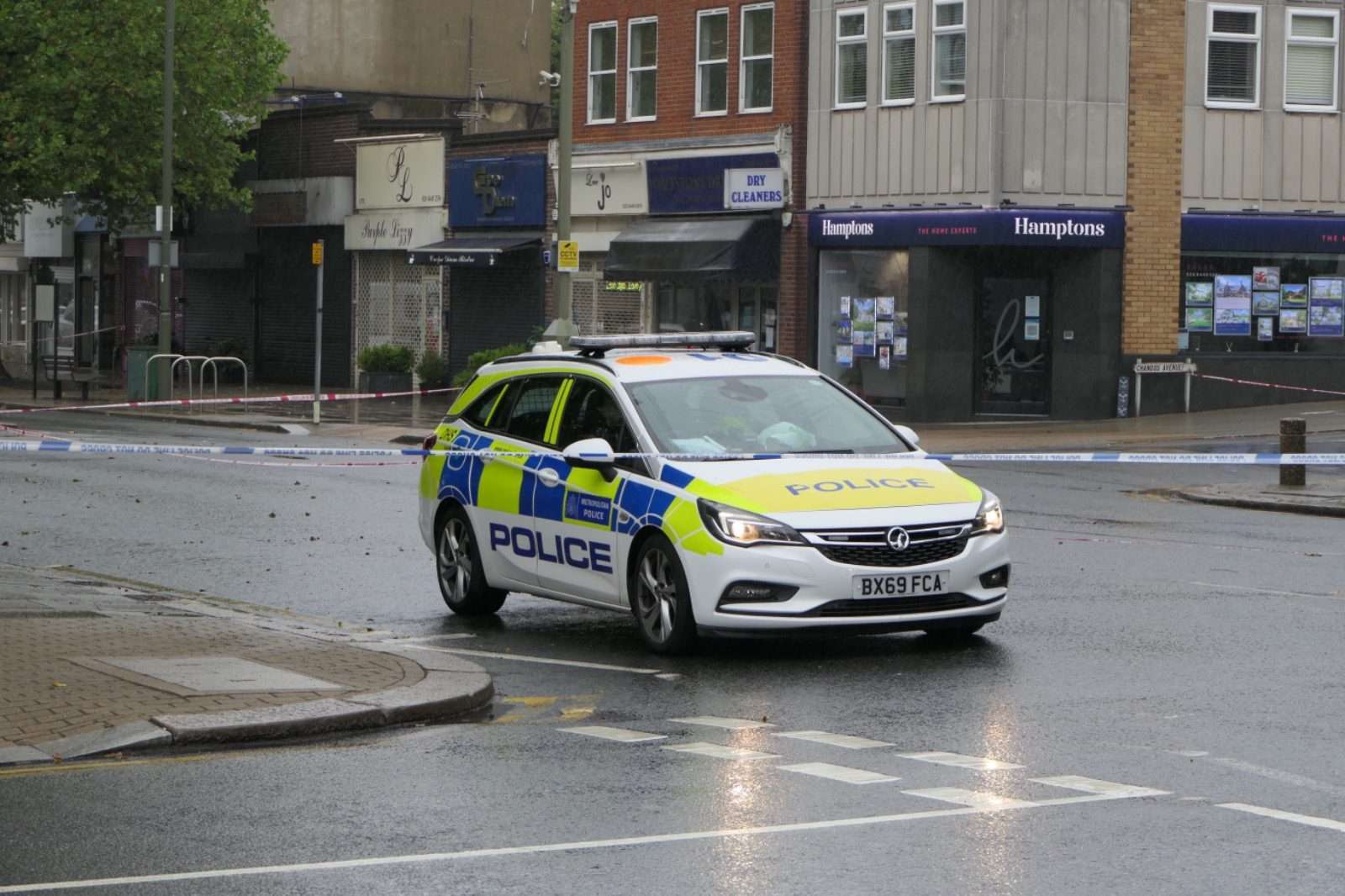 A Murder Investigation Has Been Launched After Man Who Was Stabbed In An Incident In Whetstone Subsequently Died