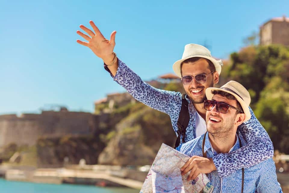 5 Tips To Save On International Calling Costs And Data Usage