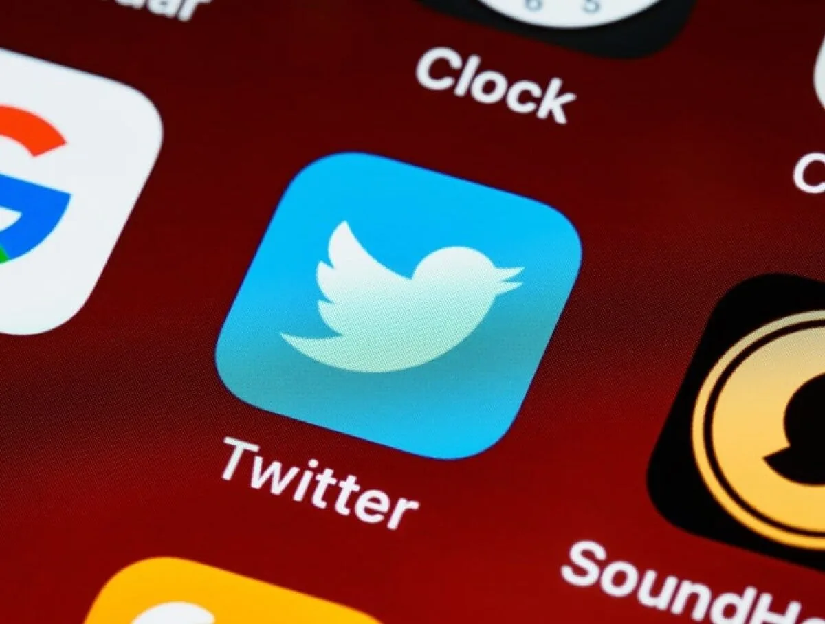 Twitter Is Testing A New Feature That Will Allow Users To Share "notes" Of Up To 2,500 Words