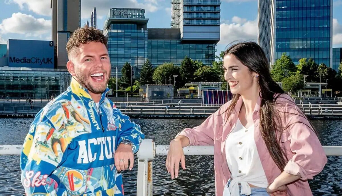 Dean And Vicky Will Succeed Scott Mills And Chris Stark, Who Announced Their Departure From Radio 1 On July 1st