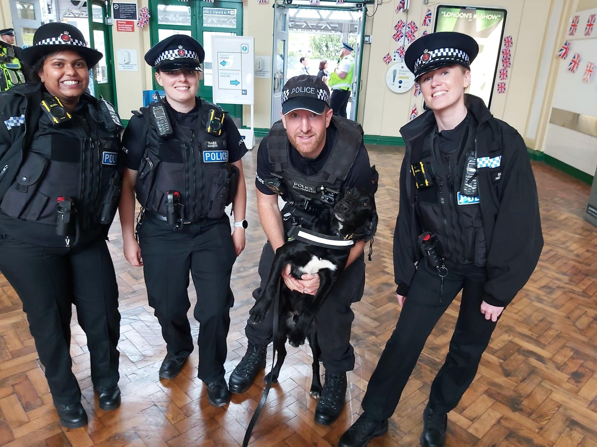 A Seizure Of Cocaine, Cash And Suspected Ecstasy Pills Have Led To A Man Being Arrested During A Police Operation In North Kent