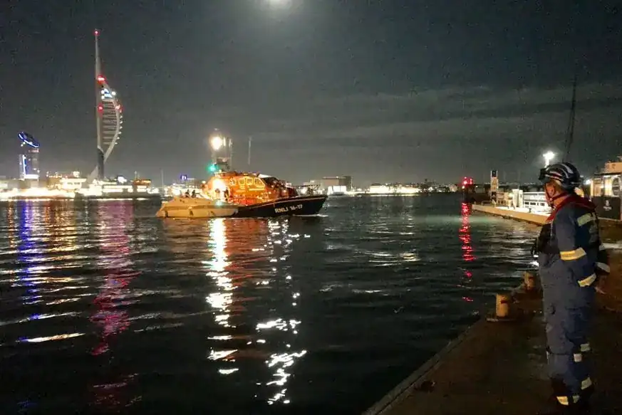 Gas Explosion on Portsmouth Boat Sparks Dramatic RNLI Lifeboat Rescue