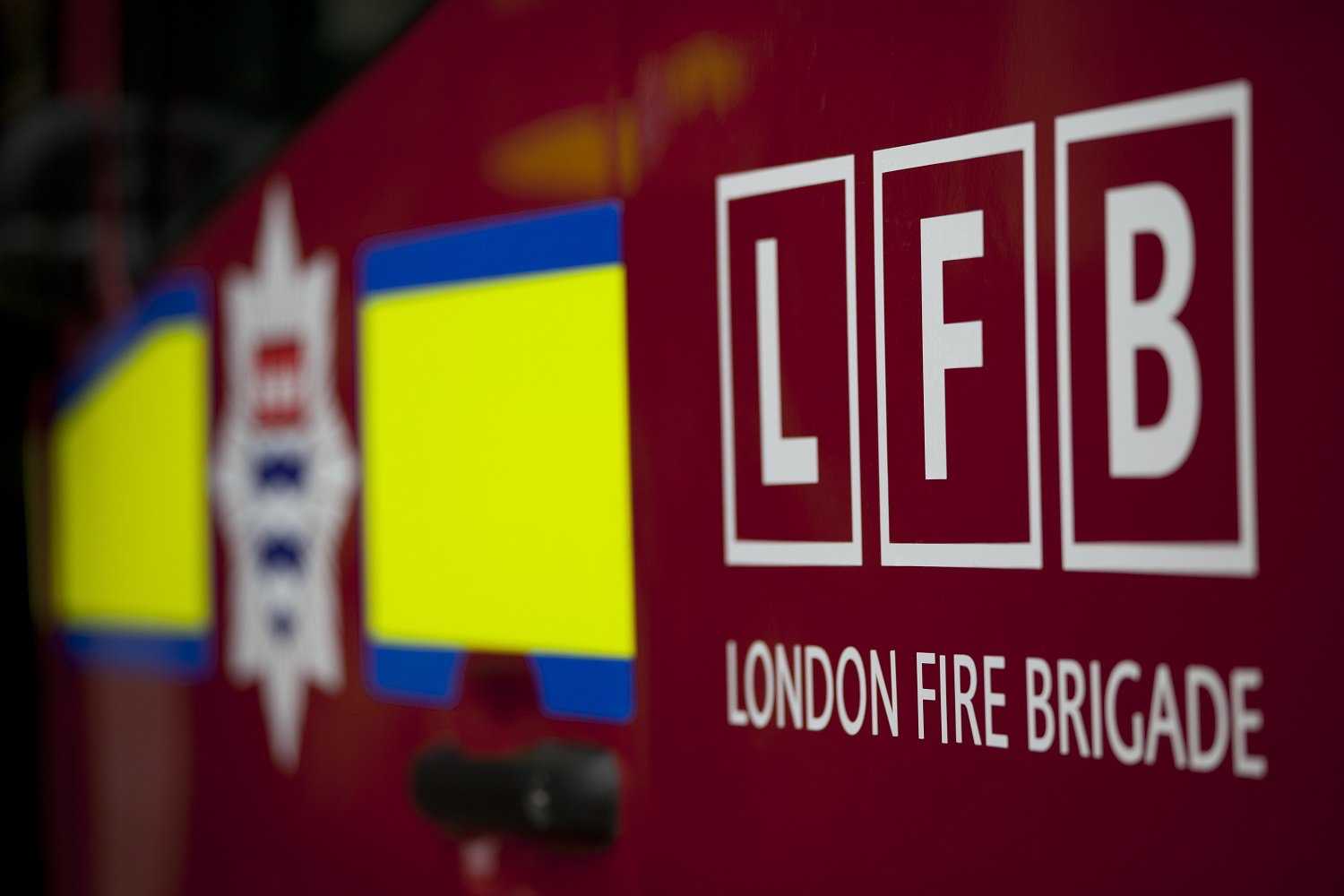 Man Dies In Fatal Flat Fire In Mitcham
