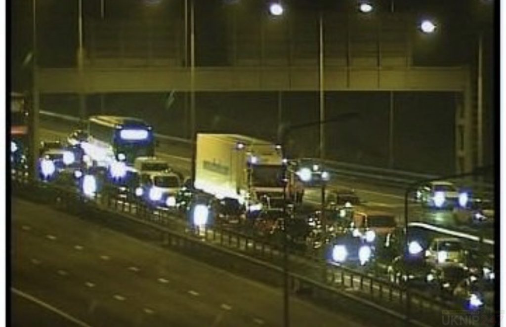 M11 Closed Following Serious Collision