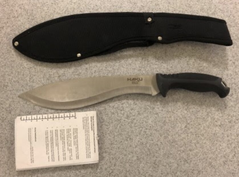 Officers Stopped A Stationary Taxi On Lordship Lane After The Occupants, Four Teenage Males, Were Seen Behaving Suspiciously Inside The Vehicle.