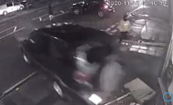 Police Are Appealing For Information Following A Robbery On A Jewellers In Leeds