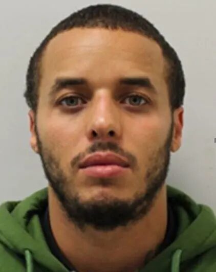 A Legal Representative Who Exchanged Hundreds Of Calls And Messages With A Prisoner Who Was Using Mobile Phones Smuggled Into Jail Has Been Sentenced