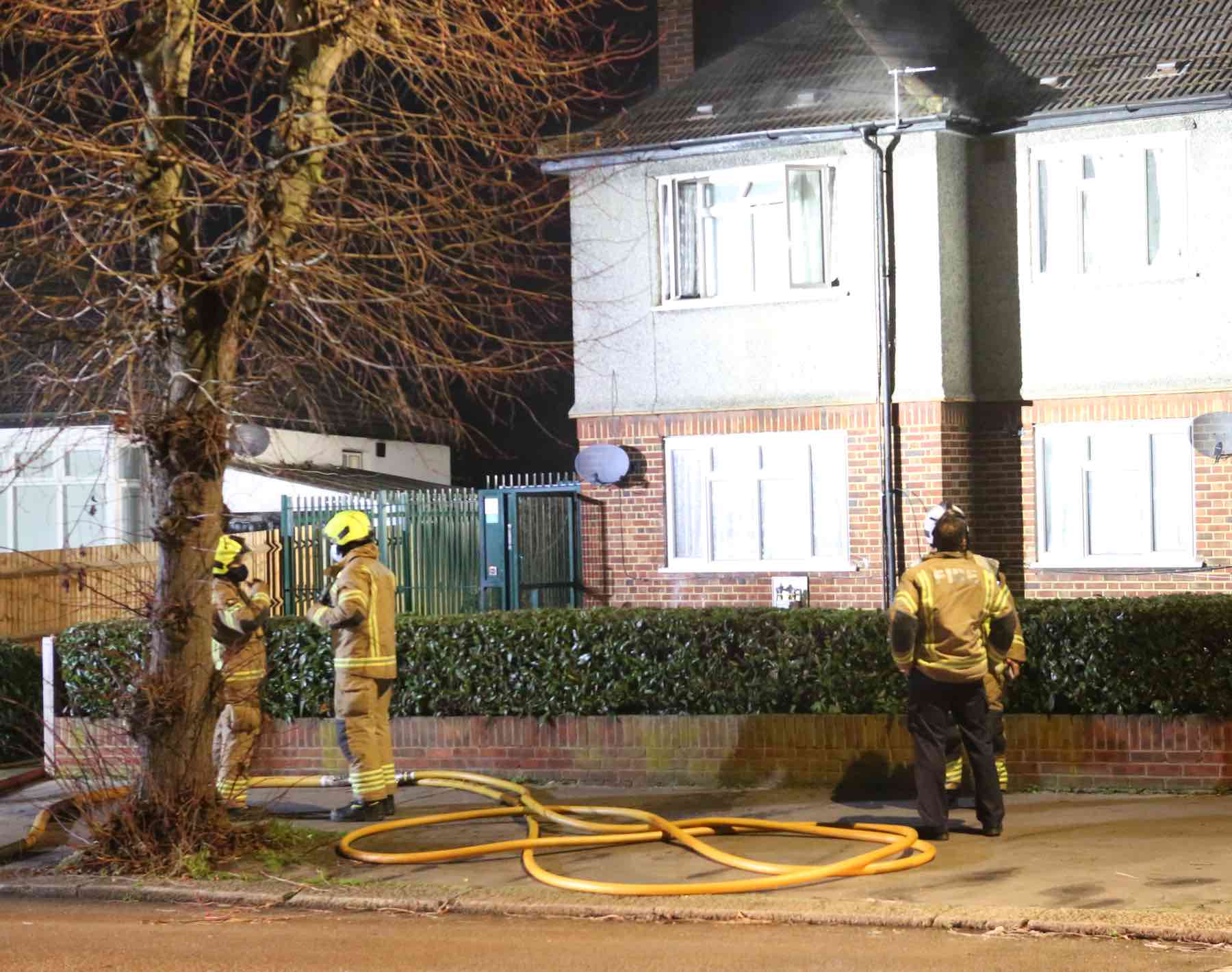 Fire Fighters Treated By Paramedics After Coming Under Attack By Covidiots Whilst Tackling Thornton Heath Blaze