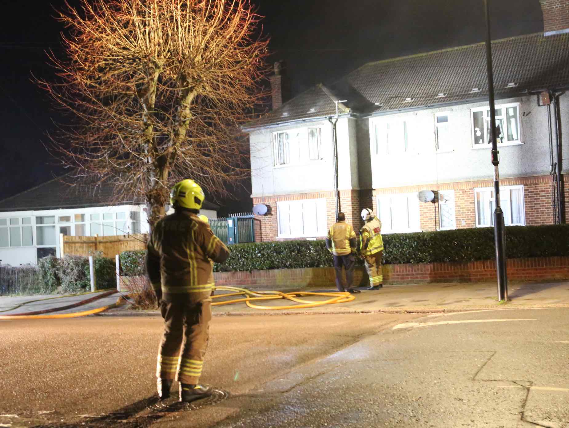 Updated: Fire Fighter Treated By Paramedics After Coming Under Attack  Whilst Tackling Thornton Heath Blaze