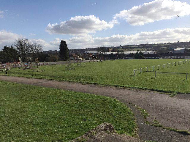 A 14-year-old Boy Was Stabbed In Luton At The Kingsway Recreation Ground